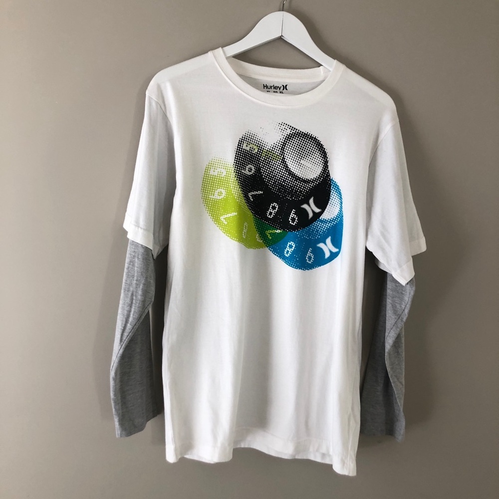 ❤️3/$30 NWOT Hurley long sleeve tee